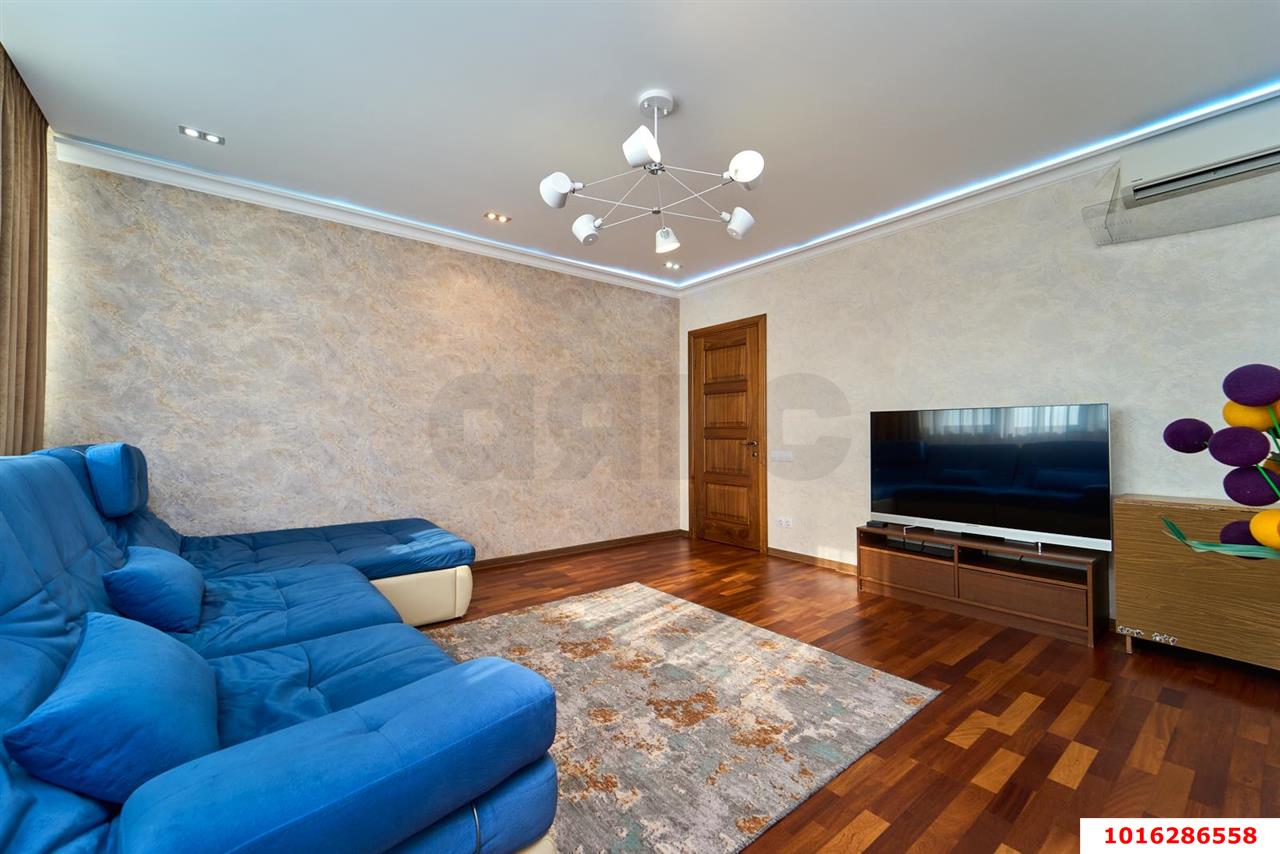 Фото №9: 2-комнатная квартира <span class="whitespace-nowrap">60 м²</span>, <span class="whitespace-nowrap">17/18 эт.</span> - Краснодар, Прикубанский внутригородской округ, Горхутор, мкр. жилой комплекс Сокольники, ул. имени М.Е. Соколова, 86к1