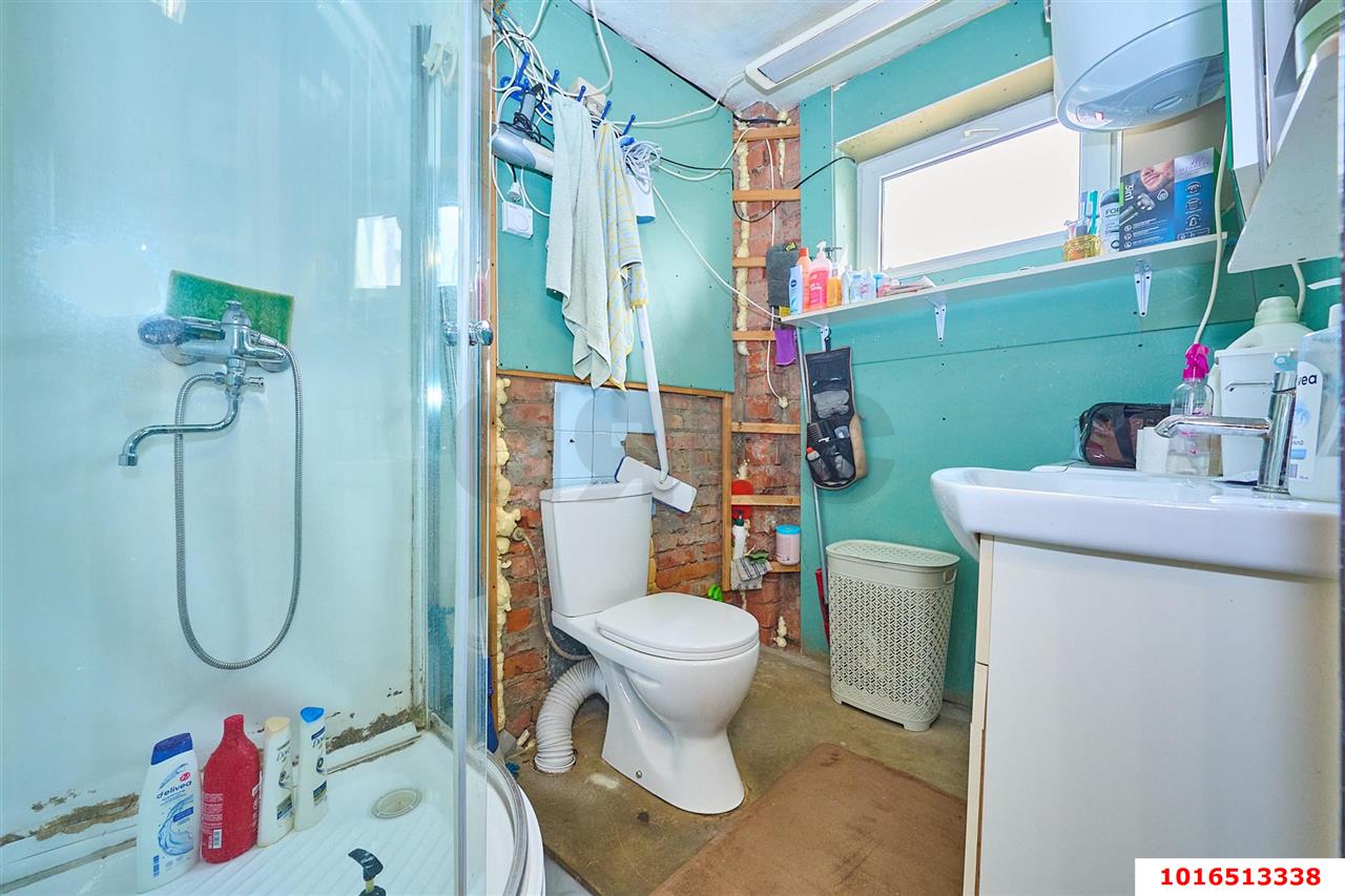 Фото №12: 3-комнатная квартира 54 м² - Краснодар, Центральный внутригородской округ, мкр. Центральный, ул. имени Максима Горького, 163