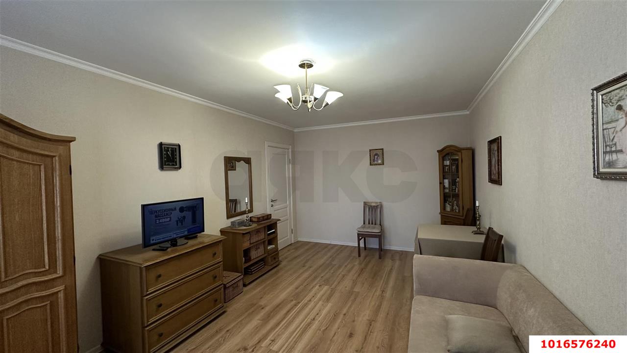 Фото №2: 2-комнатная квартира 55 м² - Краснодар, ул. 1 Мая, 234