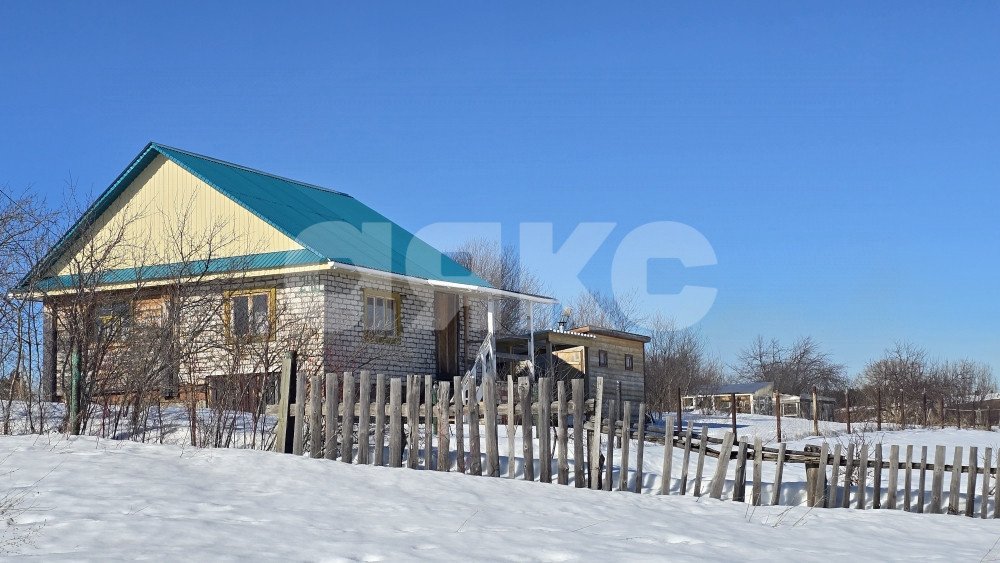 Фото №2: Дом 34 м² + 15 сот. - Иштеряково, ул. Центральная, 248