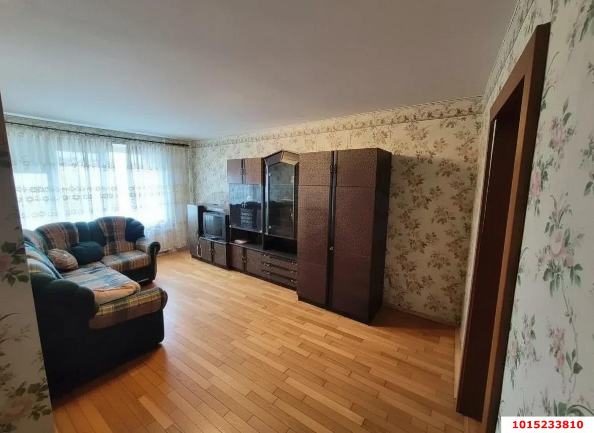 Фото №3: 3-комнатная квартира <span class="whitespace-nowrap">61 м²</span>, <span class="whitespace-nowrap">8/9 эт.</span> - Краснодар, Прикубанский внутригородской округ, мкр. Фестивальный, ул. Яна Полуяна, 46