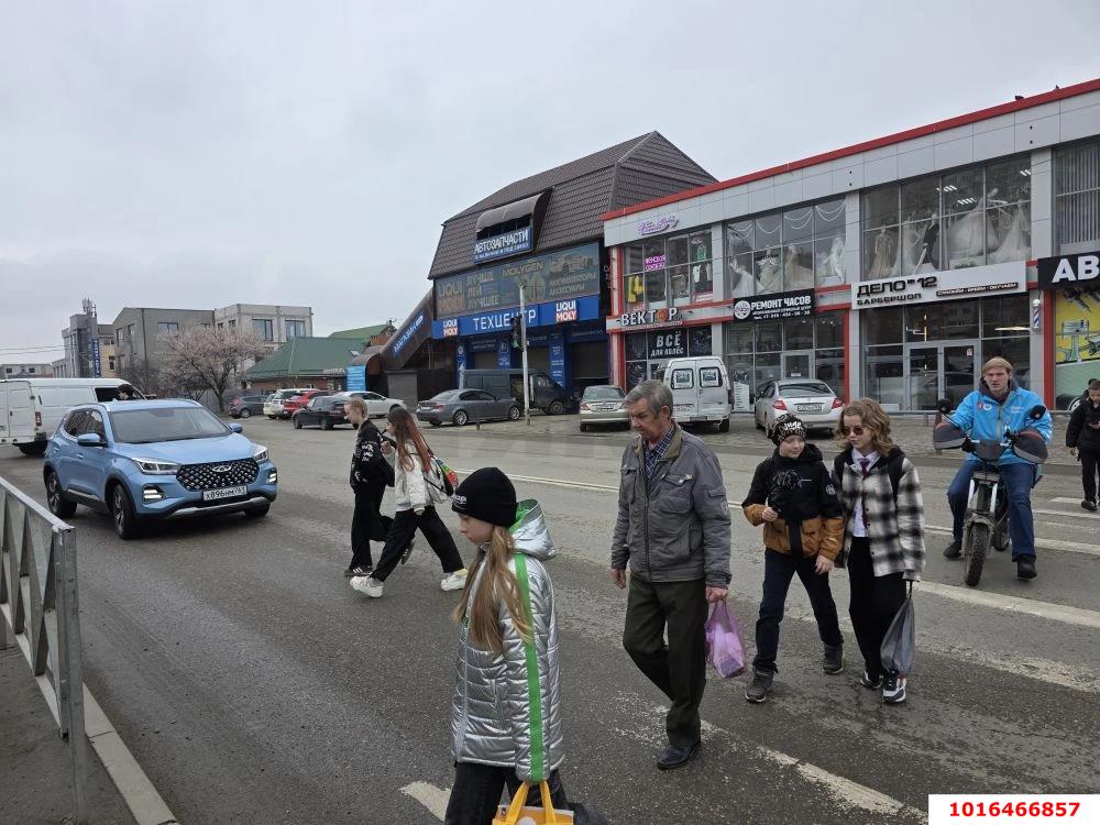 Фото №2: Коммерция 317 м² - Краснодар, Прикубанский внутригородской округ, мкр. Табачная Фабрика, ул. Дачная, 336