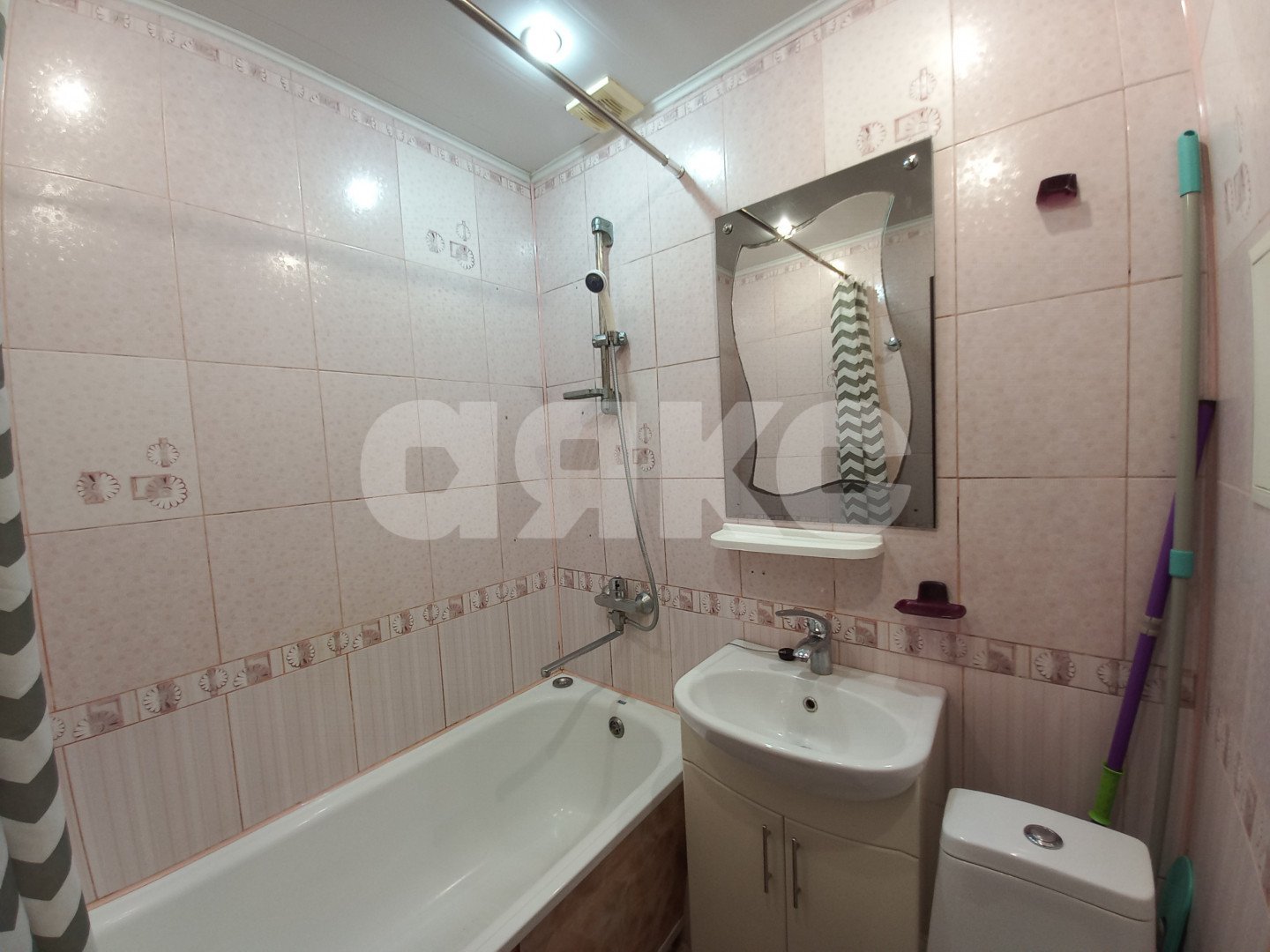 Фото №5: 1-комнатная квартира 31 м² - Волгоград, р. Краснооктябрьский, ул. Маршала Ерёменко, 104