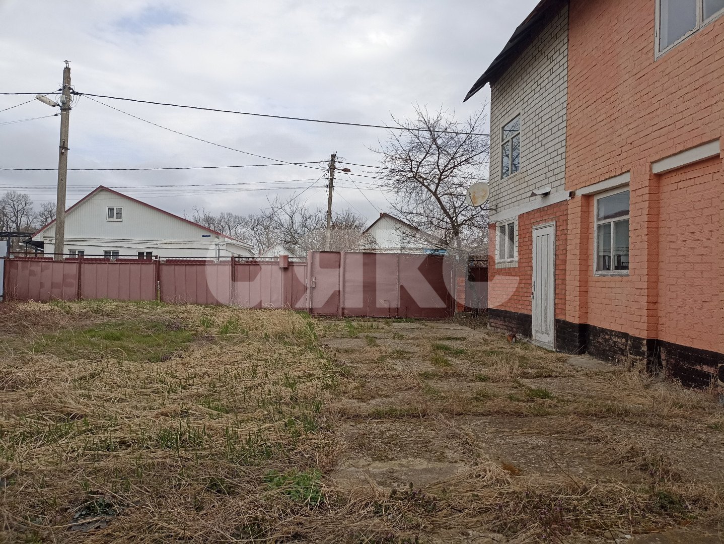 Фото №3: Дом 157 м² + 11 сот. - Саратовская, ул. Красноармейская