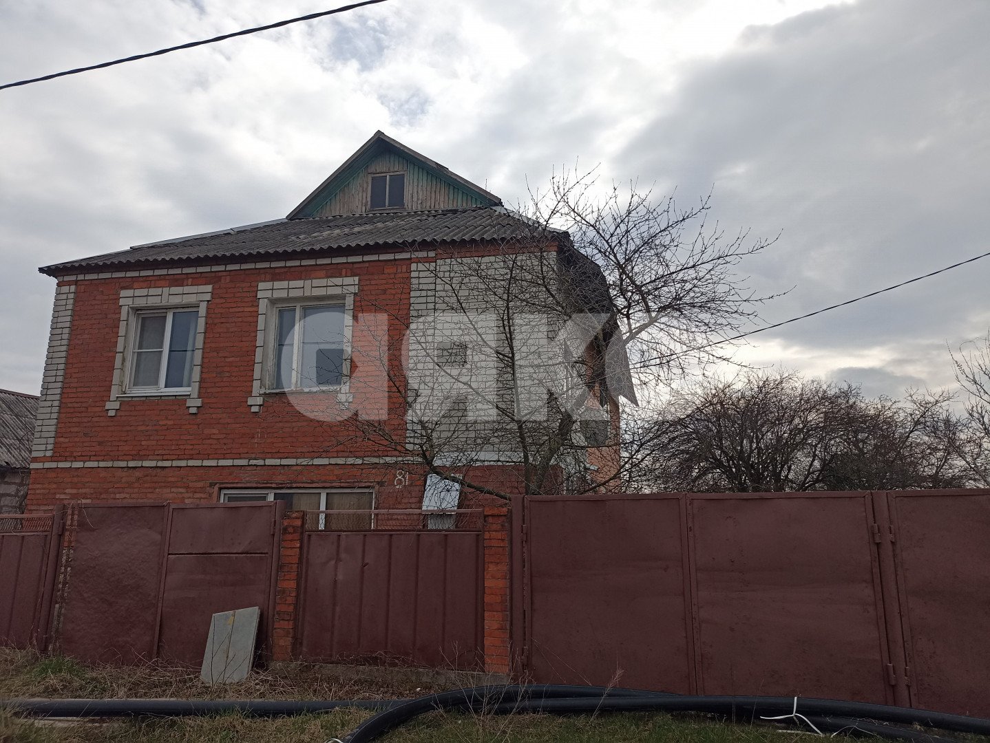 Фото №1: Дом 157 м² + 11 сот. - Саратовская, ул. Красноармейская