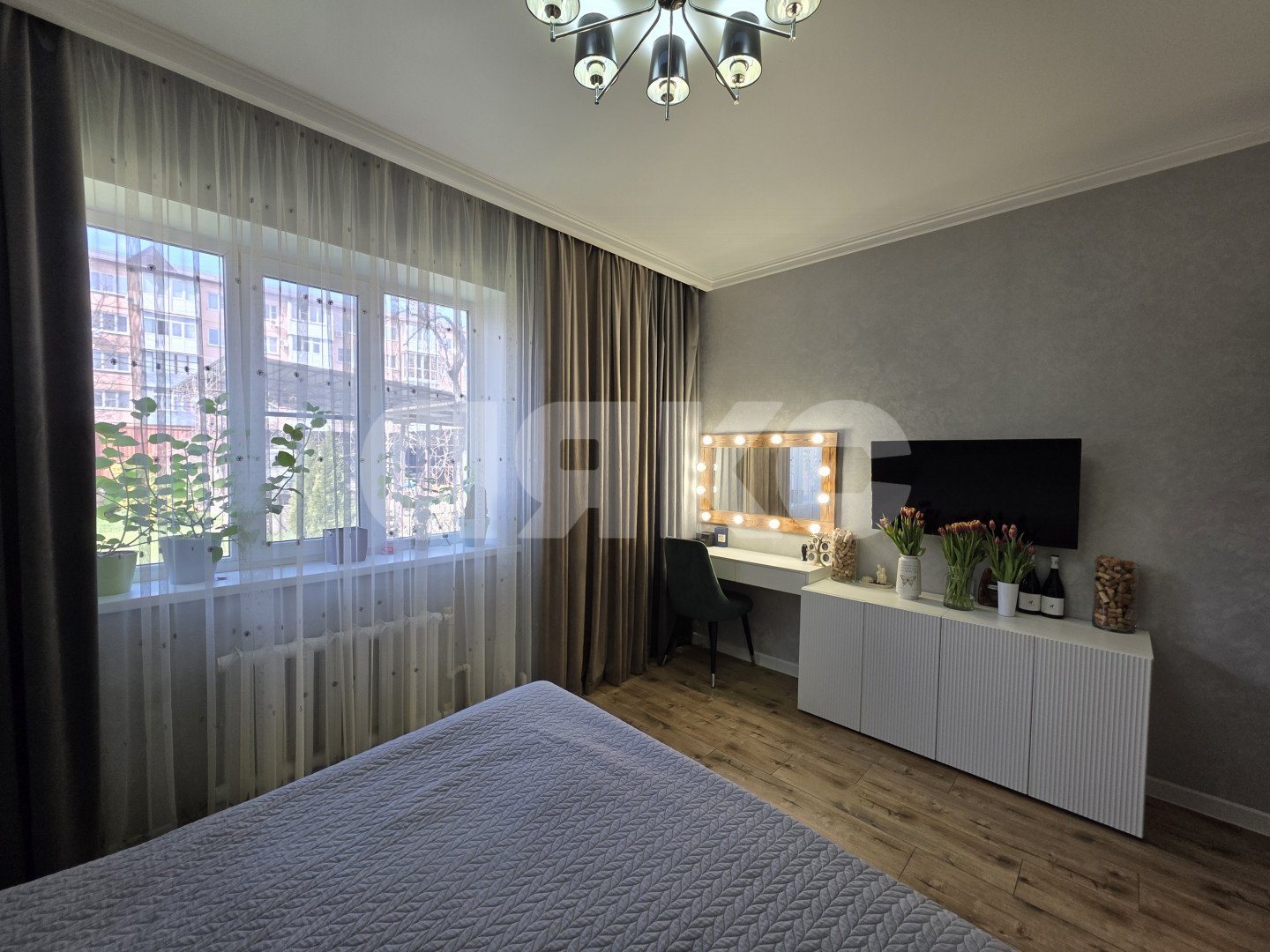 Фото №11: Дом 200 м² + 5.6 сот. - Армавир, мкр. квартал ЗВТ, ул. Тимирязева, 3