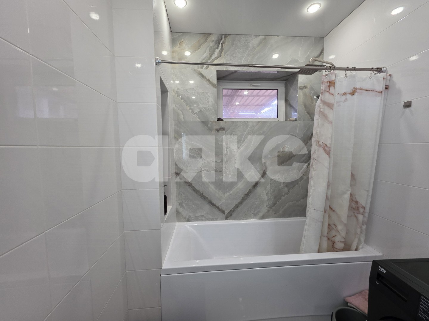 Фото №7: Дом 200 м² + 5.6 сот. - Армавир, мкр. квартал ЗВТ, ул. Тимирязева, 3