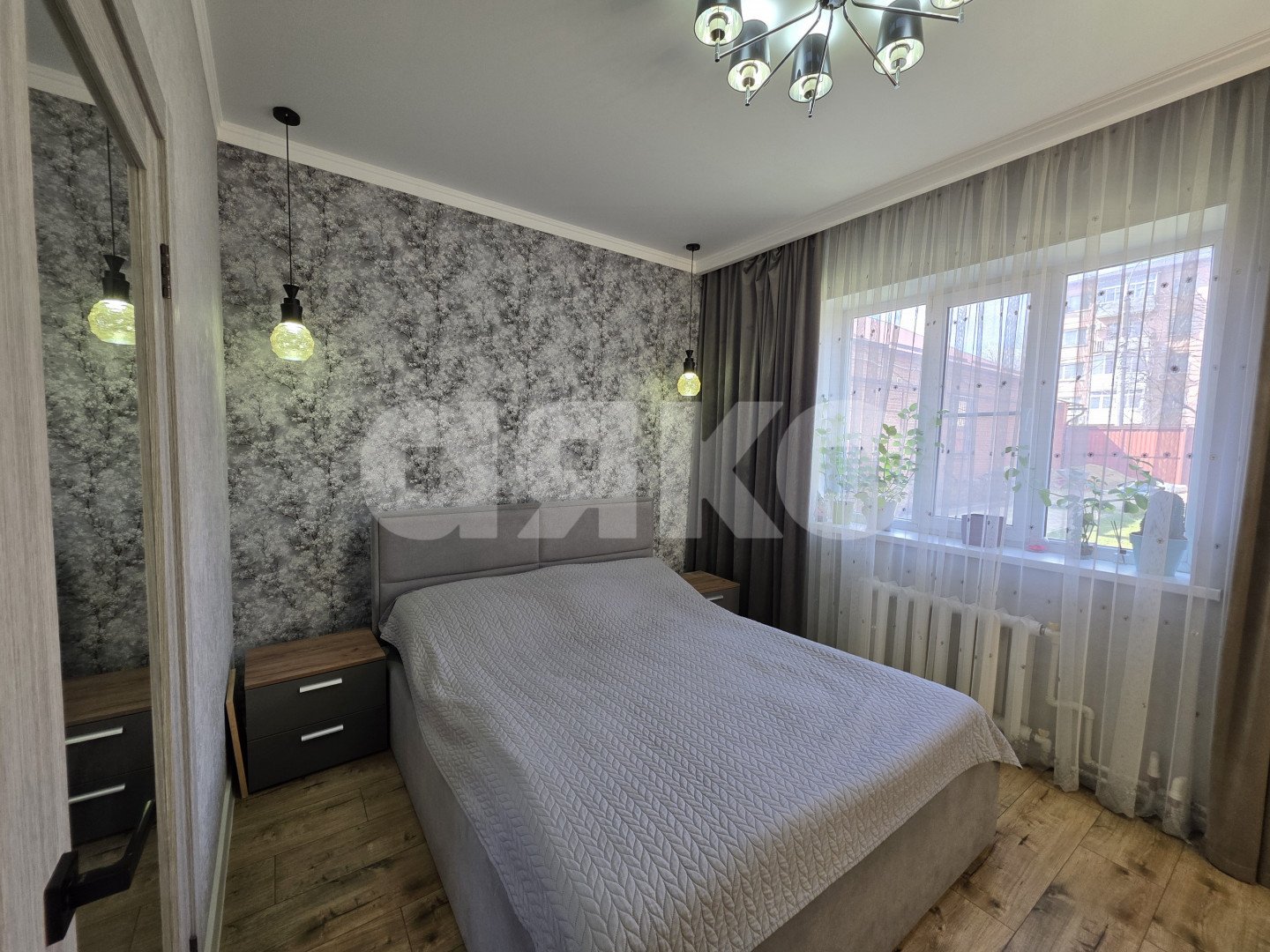 Фото №10: Дом 200 м² + 5.6 сот. - Армавир, мкр. квартал ЗВТ, ул. Тимирязева, 3