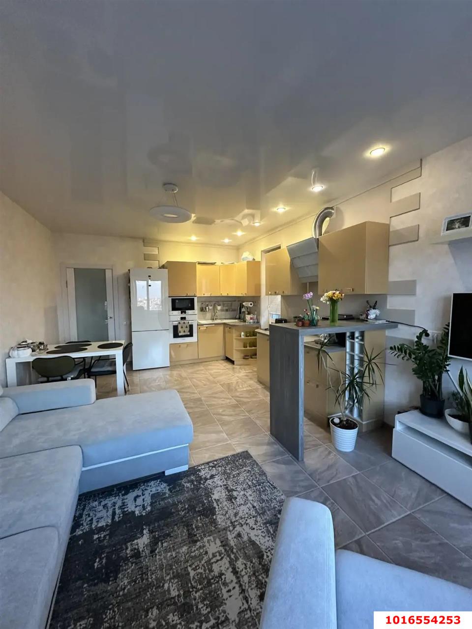 Фото №4: 2-комнатная квартира 76 м² - Краснодар, ЖК Аврора, Фестивальный, Западный внутригородской округ, мкр. жилой комплекс Аврора, ул. Гаражная, 67