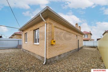 Фото №2: Дом 72 м² - Южный, п. коттеджный  Южная столица, пер. Лабинский, 14