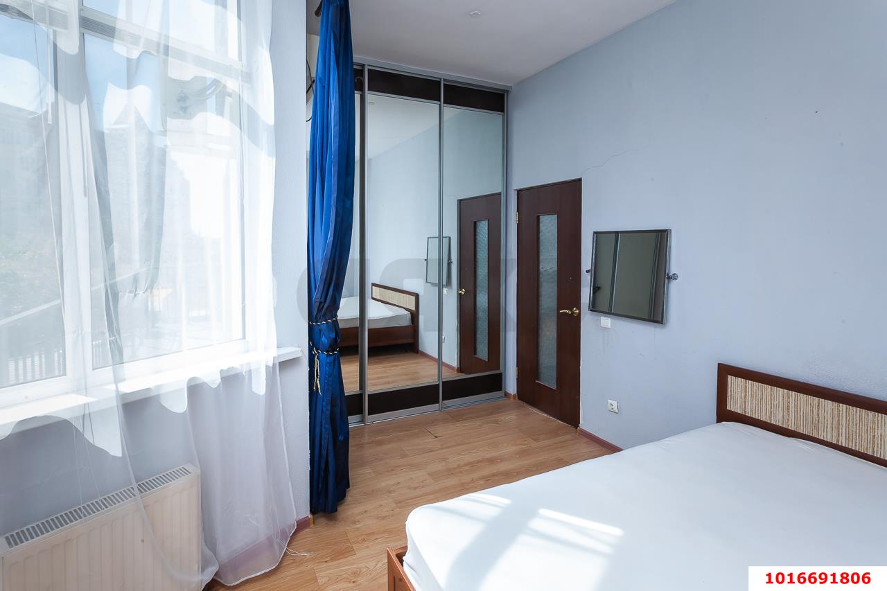 Фото №2: 2-комнатная квартира 82 м² - Краснодар, Прикубанский внутригородской округ, мкр. Немецкая Деревня, ул. Баварская, 17