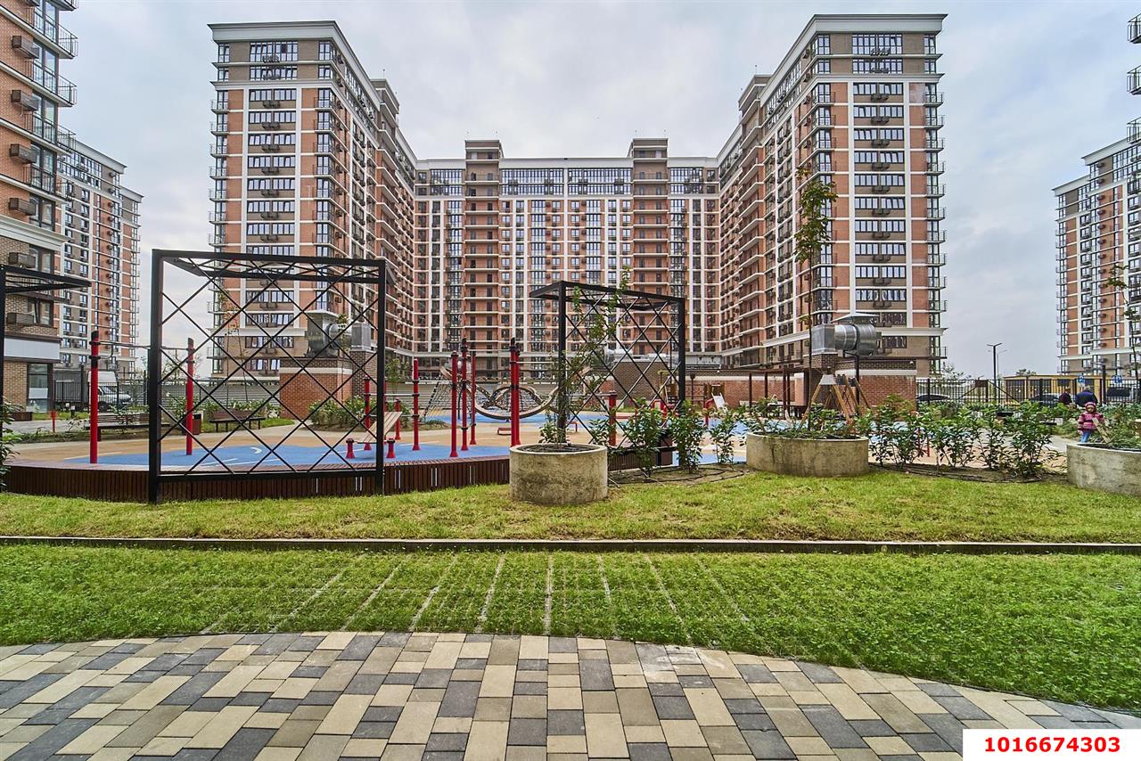 Фото №2: 1-комнатная квартира 38 м² - Краснодар, Прикубанский внутригородской округ, мкр. жилой комплекс Самолёт-3, ул. Ивана Беличенко, 86