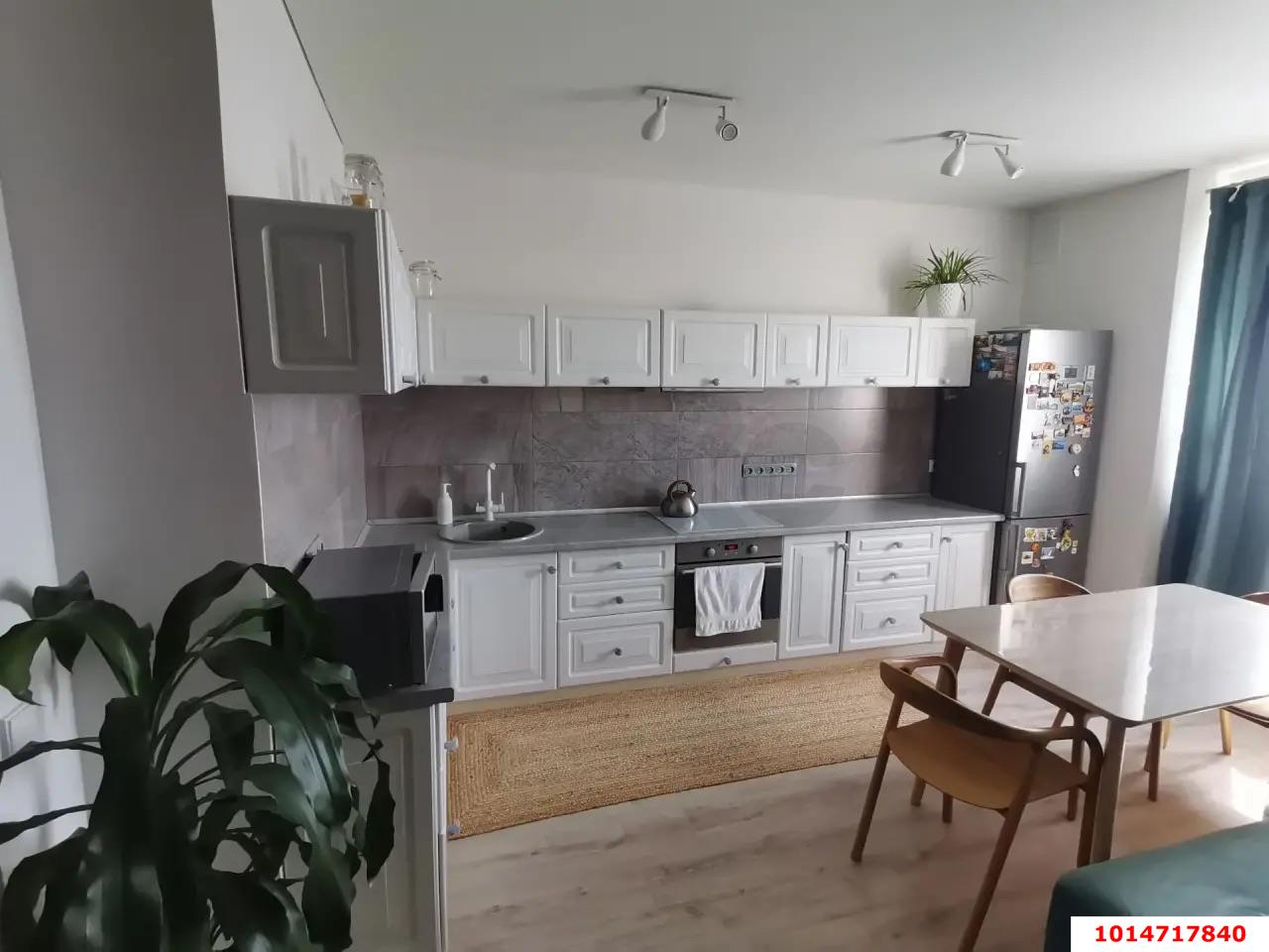 Фото №1: 2-комнатная квартира 75 м² - Краснодар, жилой комплекс Достоевский, Прикубанский внутригородской округ, мкр. 40 лет Победы, ул. Достоевского, 84