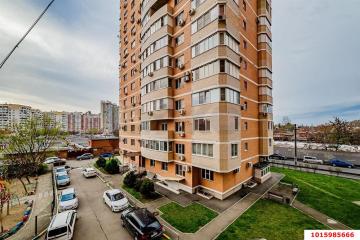 Фото №4: 2-комнатная квартира 72 м² - Краснодар, мкр. Юбилейный, ул. Думенко, 21/1