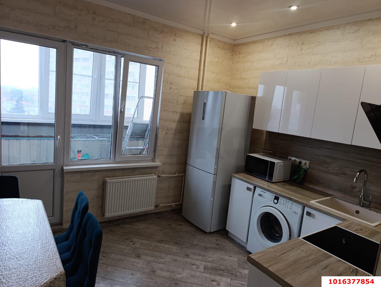 Фото №3: 1-комнатная квартира 37 м² - Краснодар, Сельскохозяйственный Институт, мкр. Западный внутригородской округ, ул. Киевская, 3