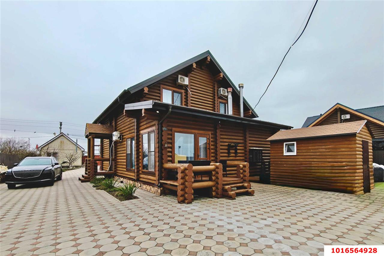 Фото №2: Дом 250 м² + 11 сот. - Ачуево, ул. Набережная, 42