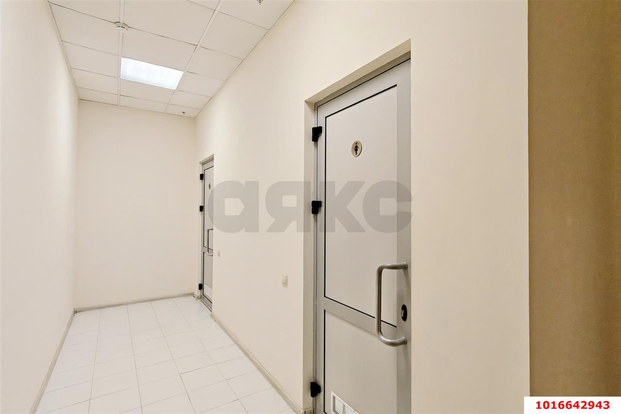 Фото №19: Офисное помещение <span class="whitespace-nowrap">90 м²</span>, <span class="whitespace-nowrap">6/12 эт.</span> - Краснодар, Центральный внутригородской округ, мкр. Покровка, ул. Северная, 490
