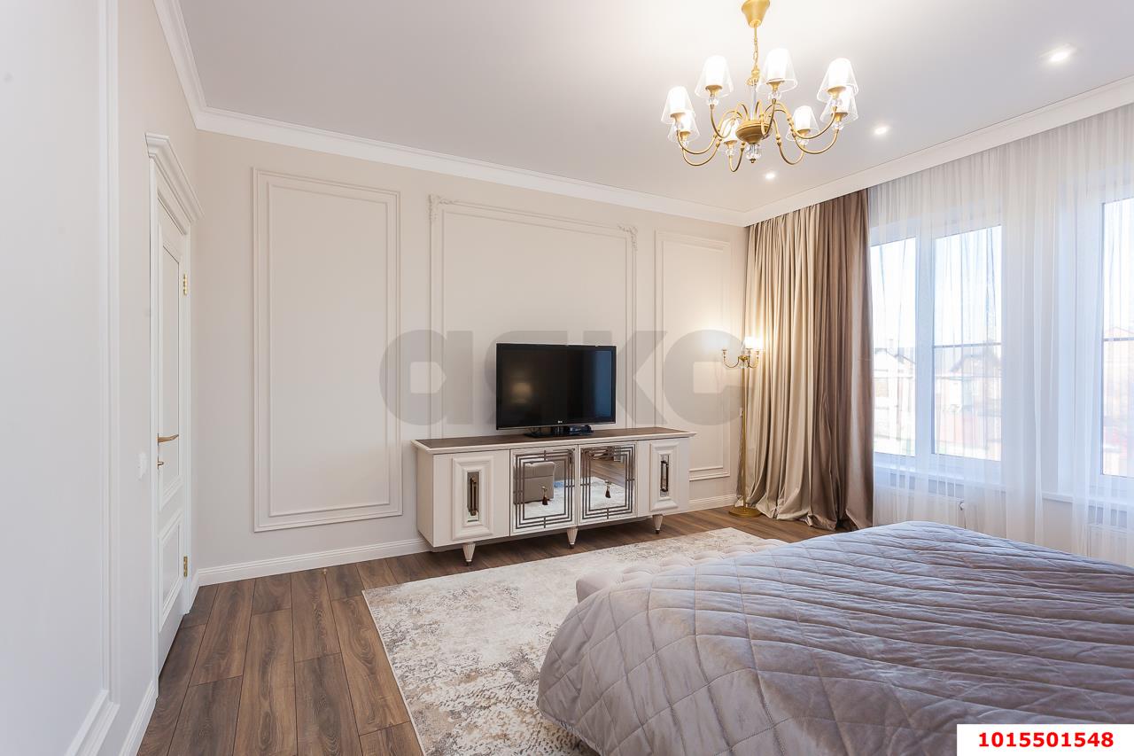 Фото №3: Дом 224 м² + 7.5 сот. - Краснодар, Центральный внутригородской округ, мкр. Дубинка, ул. Таманская, 2