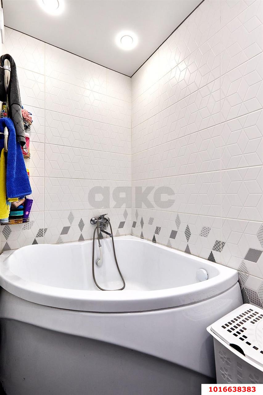 Фото №8: 4-комнатная квартира 80 м² - Краснодар, ул. Школьная, 15