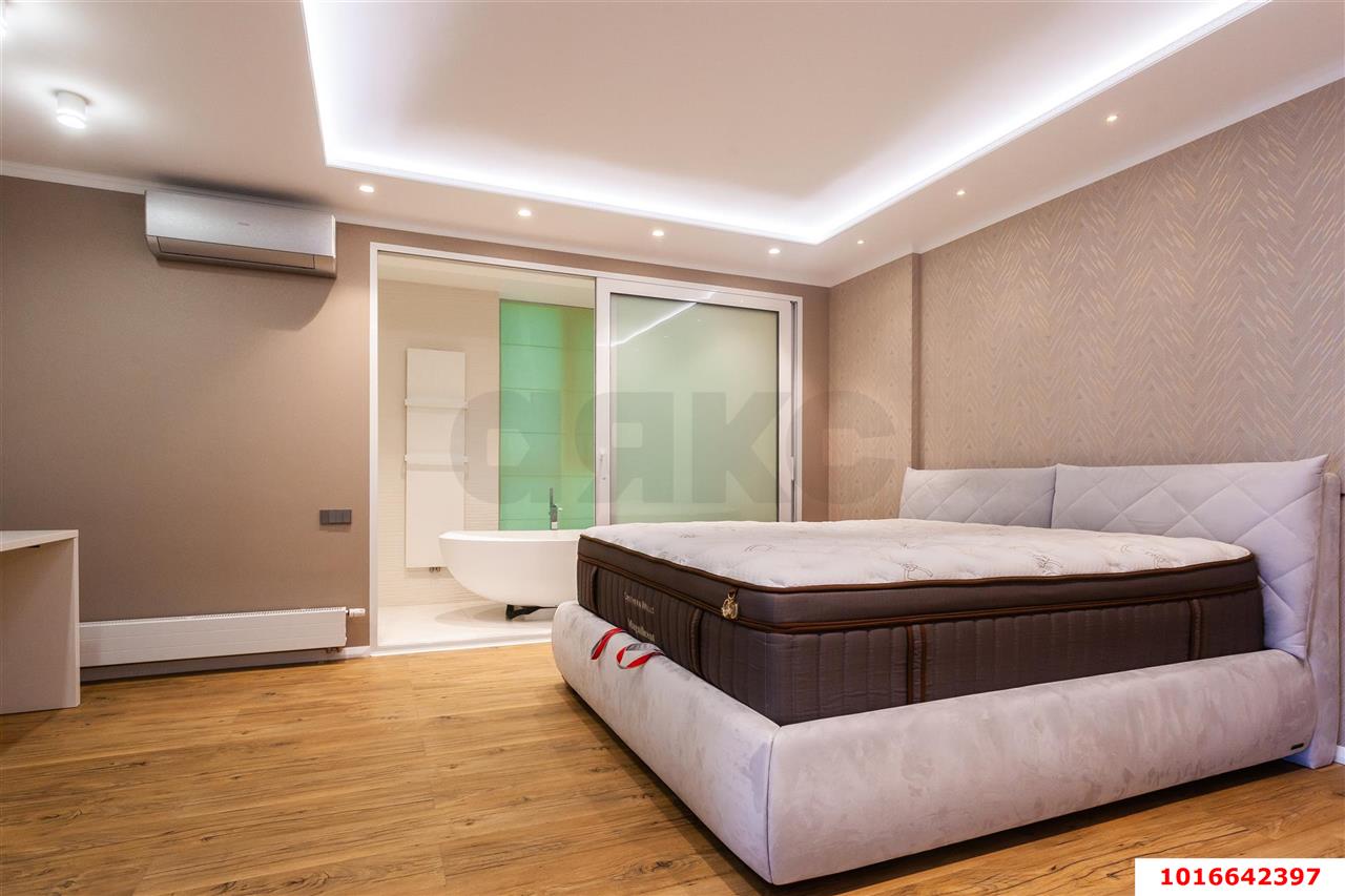 Фото №7: 2-комнатная квартира 120 м² - Краснодар, Центральный внутригородской округ, Западный внутригородской округ, жилой комплекс Центральный, мкр. Центральный, ул. Будённого, 129