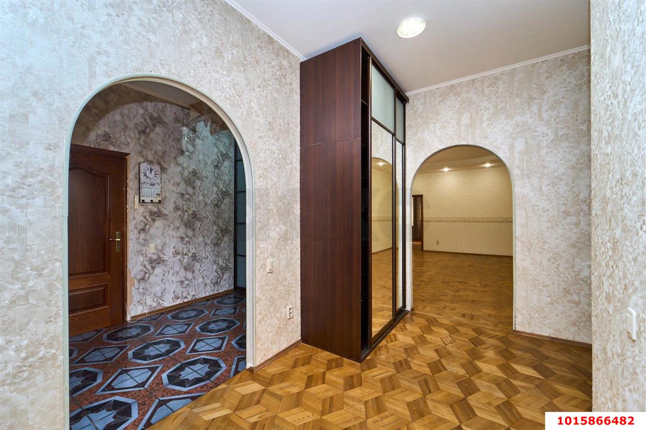 Фото №7: 5+-комнатная квартира 250 м² - Краснодар, мкр. Западный внутригородской округ, ул. Гагарина