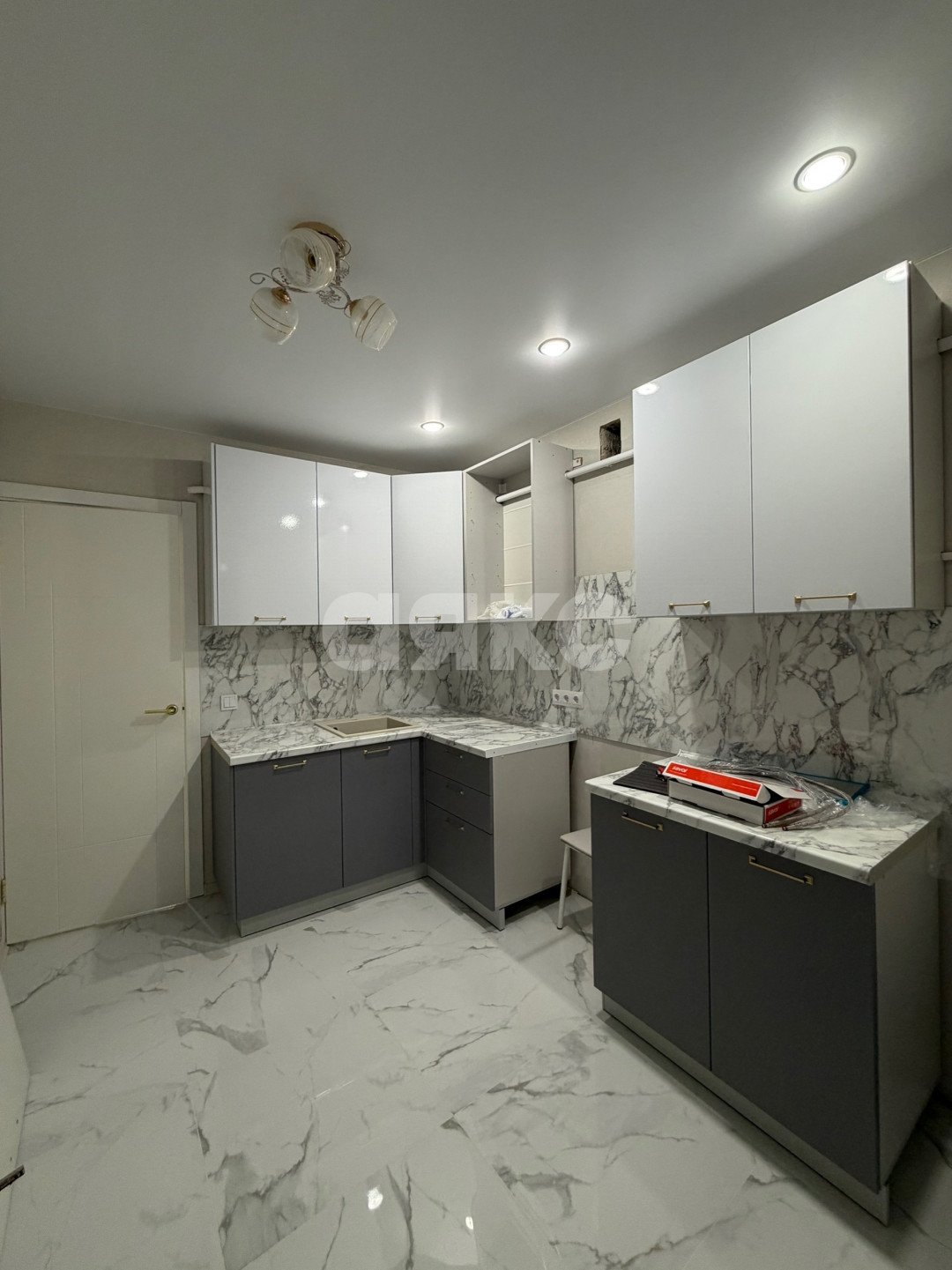 Фото №4: 2-комнатная квартира 54 м² - Волгоград, р. Дзержинский, ул. Рионская, 13