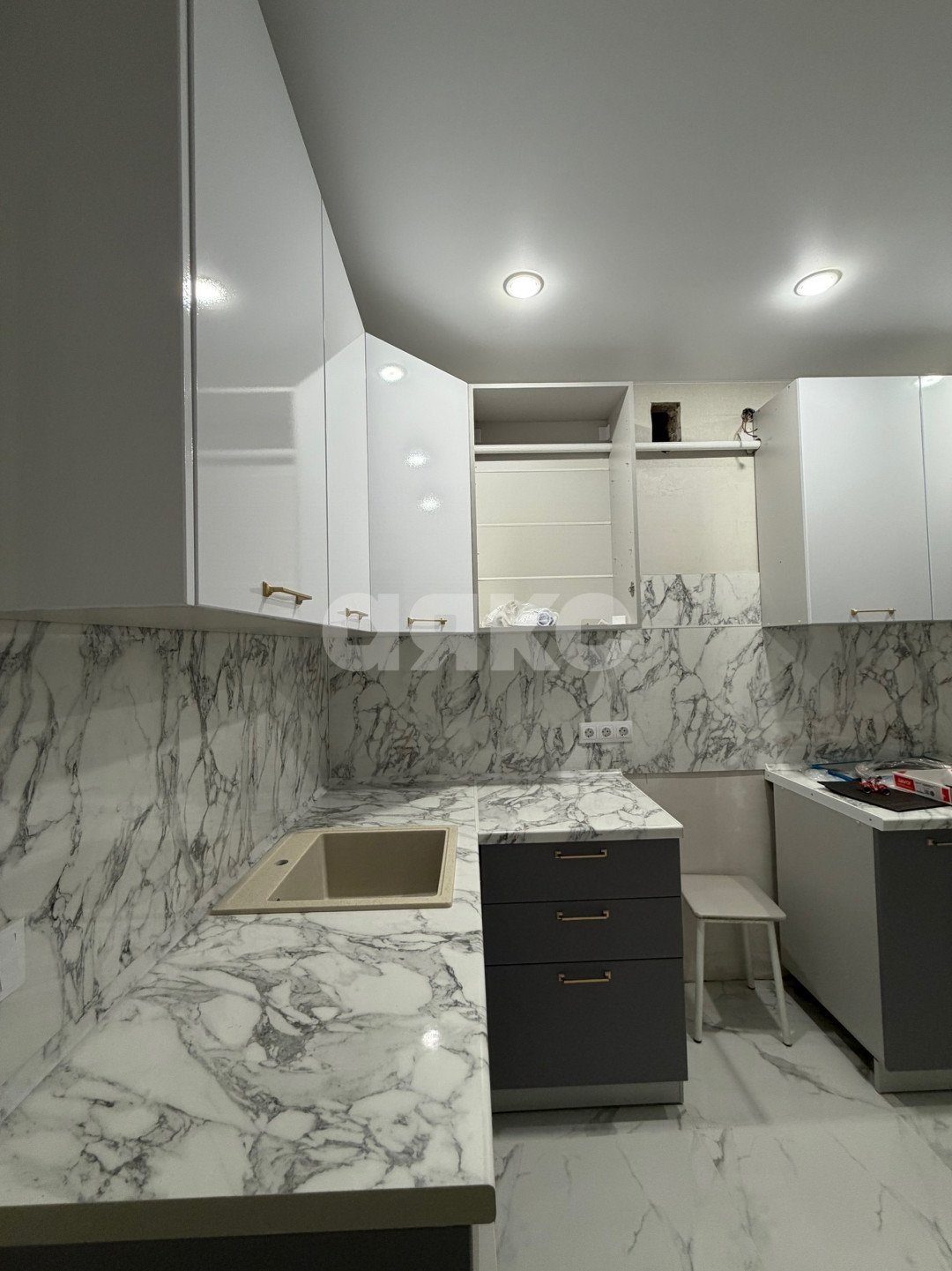 Фото №2: 2-комнатная квартира 54 м² - Волгоград, р. Дзержинский, ул. Рионская, 13