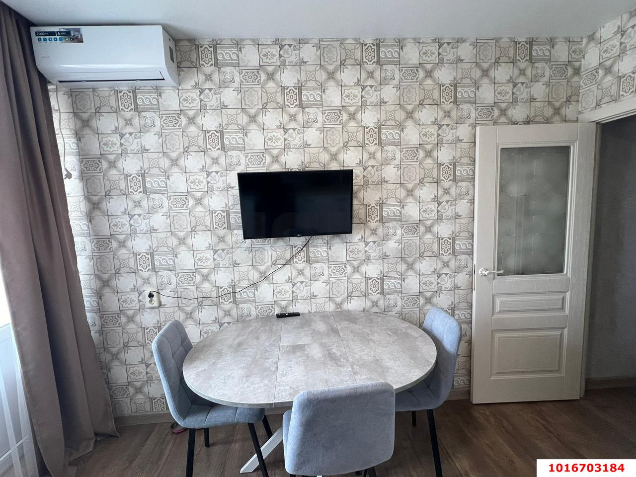 Фото №8: 2-комнатная квартира 56 м² - Краснодар, Прикубанский внутригородской округ, мкр. Московский, ул. им. Артюшкова В.Д., 21