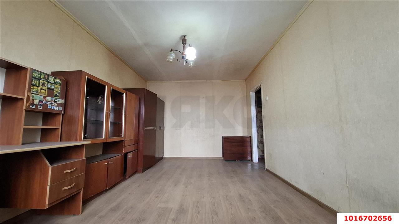 Фото №1: 1-комнатная квартира 32 м² - Краснодар, Карасунский внутригородской округ, Центральный внутригородской округ, мкр. Черёмушки, ул. Селезнёва, 88