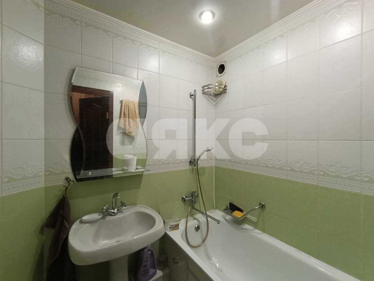 Фото №11: 2-комнатная квартира 52 м² - Мариуполь, р. Жовтневый, ул. Николаевская, 82