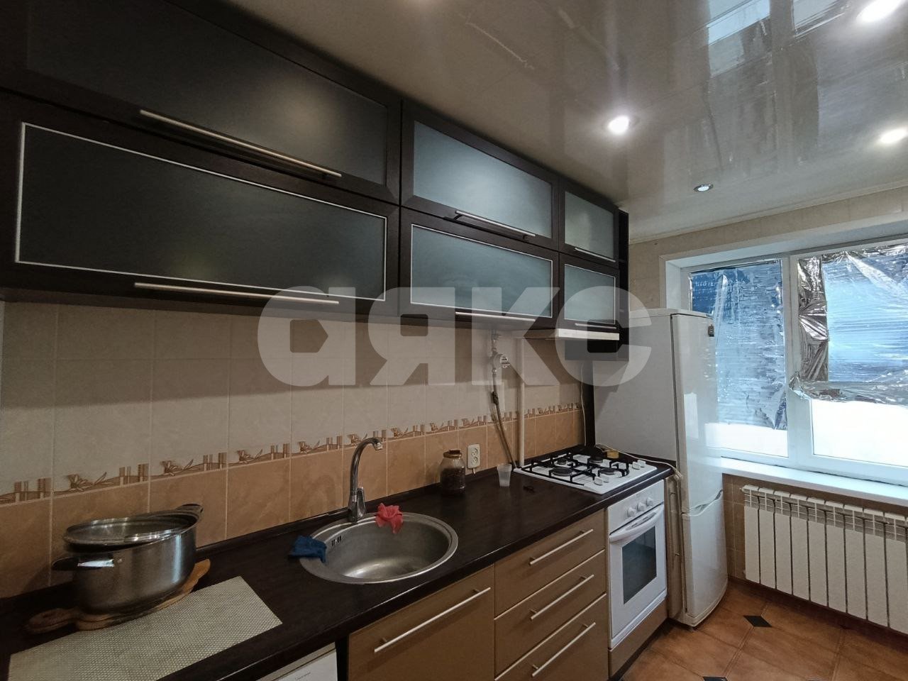 Фото №2: 2-комнатная квартира 52 м² - Мариуполь, р. Жовтневый, ул. Николаевская, 82