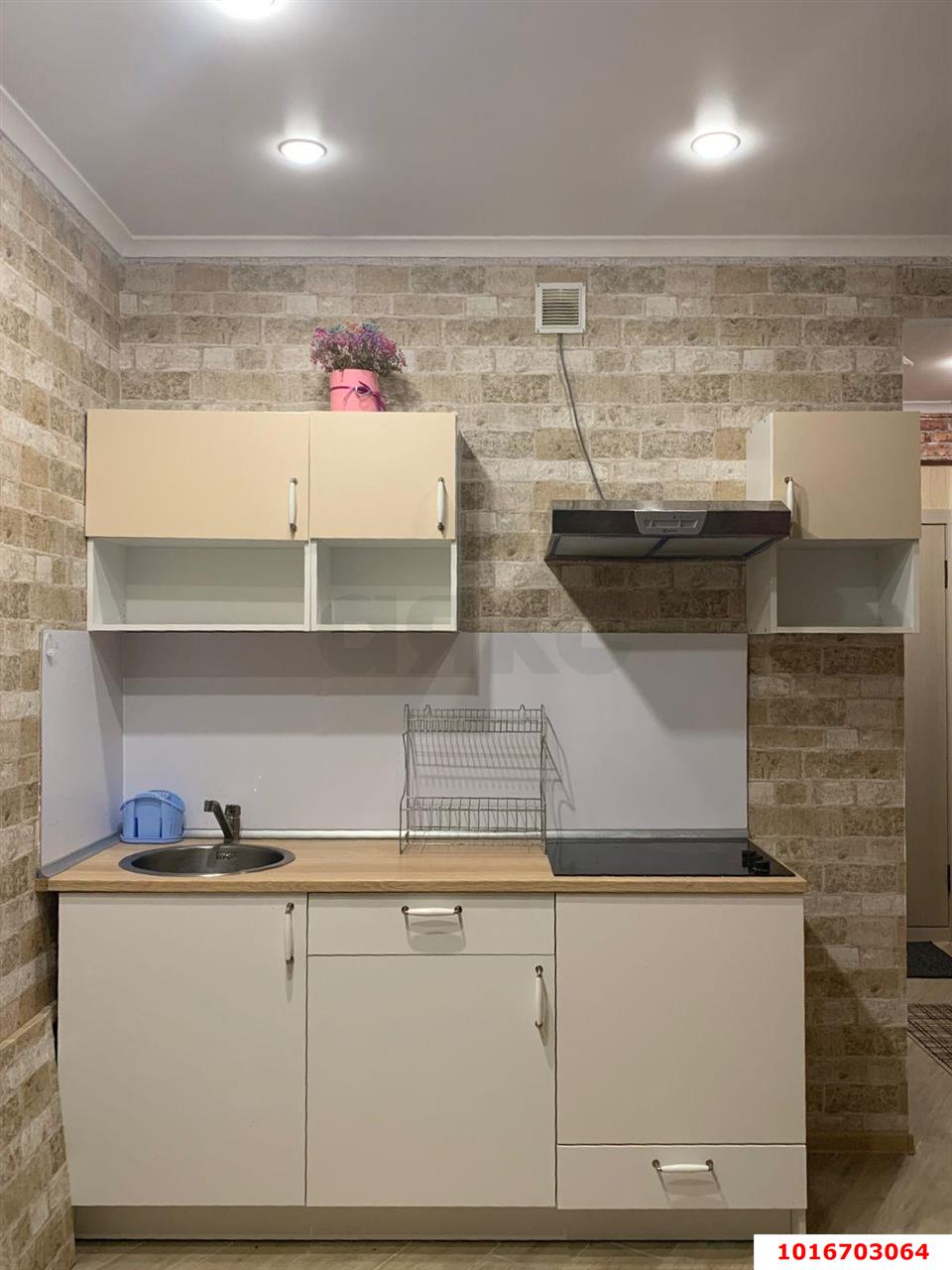 Фото №1: Студия 28 м² - Краснодар, Славянский, мкр. Прикубанский внутригородской округ, ул. Заполярная, 37к2