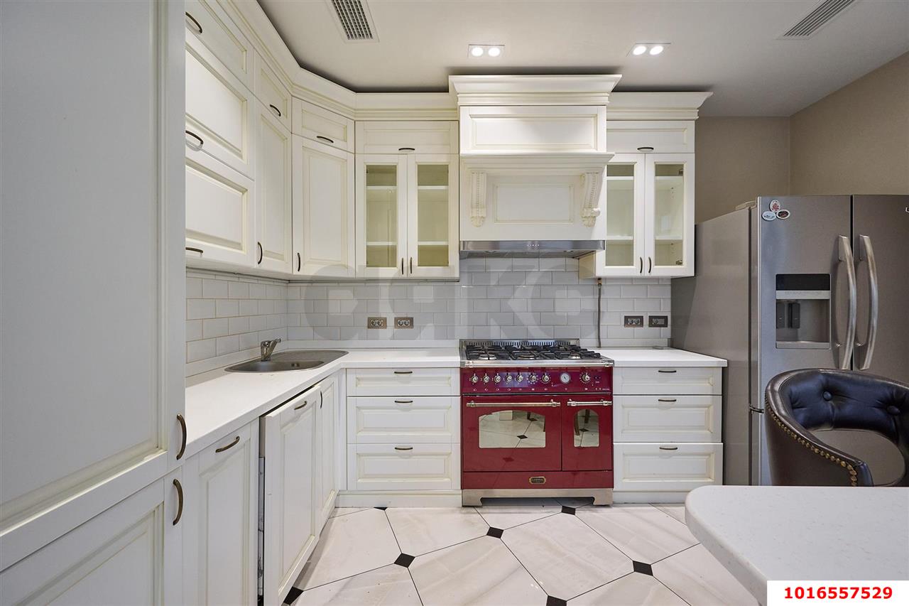 Фото №18: Дом 259 м² + 9.25 сот. - Краснодар, Прикубанский внутригородской округ, КП Екатериновка, мкр. Фестивальный, ул. Яркая, 15/21