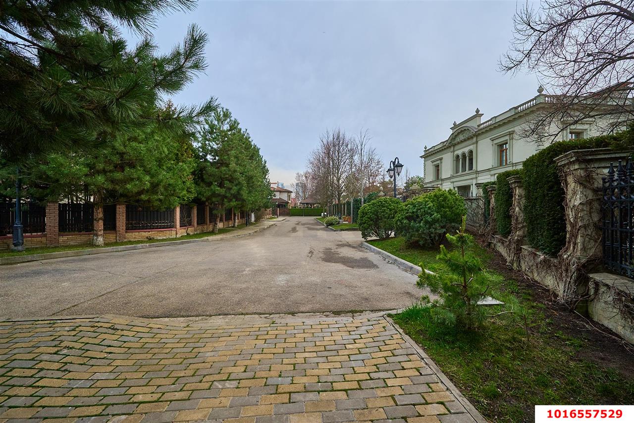 Фото №33: Дом 259 м² + 9.25 сот. - Краснодар, Прикубанский внутригородской округ, КП Екатериновка, мкр. Фестивальный, ул. Яркая, 15/21