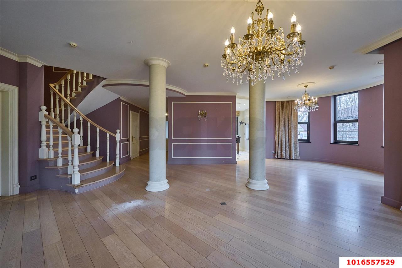 Фото №15: Дом 259 м² + 9.25 сот. - Краснодар, Прикубанский внутригородской округ, КП Екатериновка, мкр. Фестивальный, ул. Яркая, 15/21