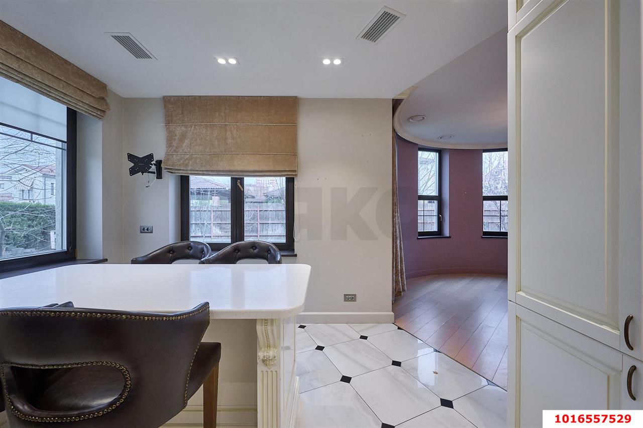 Фото №17: Дом 259 м² + 9.25 сот. - Краснодар, Прикубанский внутригородской округ, КП Екатериновка, мкр. Фестивальный, ул. Яркая, 15/21