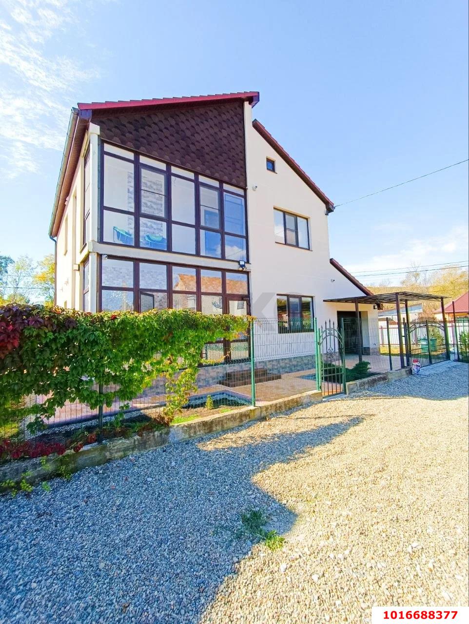 Фото №1: Дом 107 м² + 3.65 сот. - Лермонтово, п. коттеджный  Лукоморье, ул. Тихая, 3