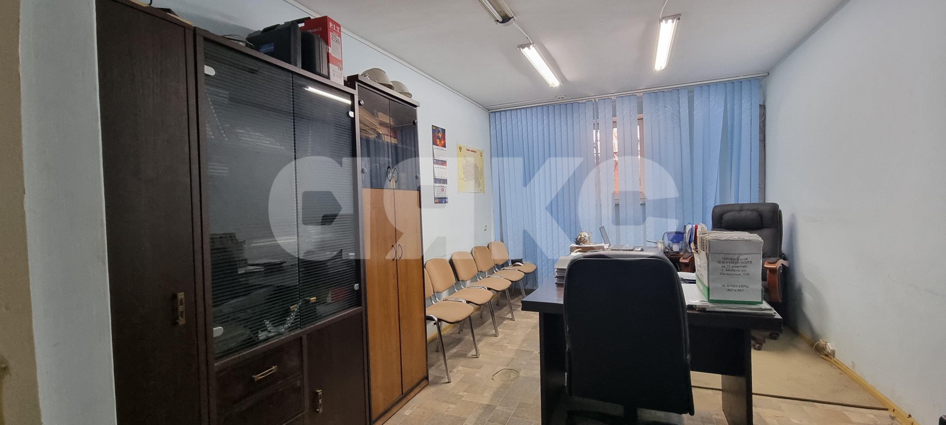 Фото №3: Коммерция 725 м² - Майкоп, мкр. квартал Черёмушки, ул. Депутатская, 16