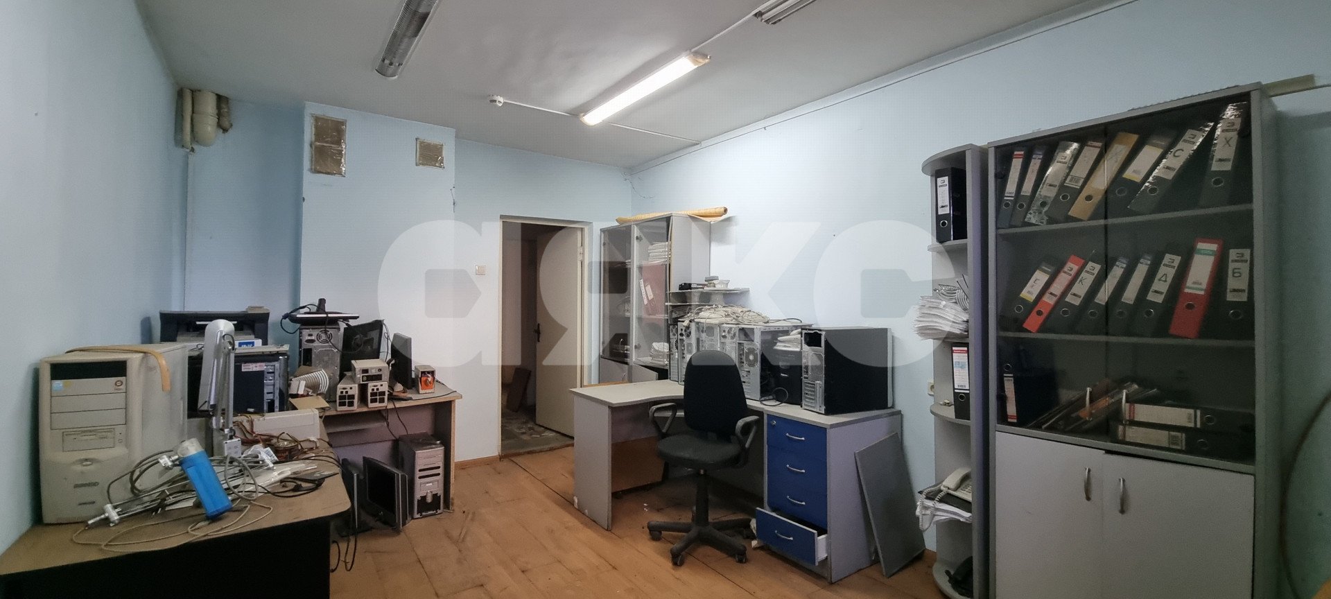 Фото №6: Коммерция 725 м² - Майкоп, мкр. квартал Черёмушки, ул. Депутатская, 16