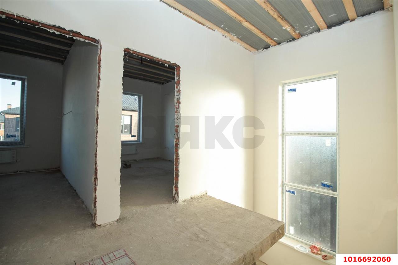 Фото №8: Дом 140 м² + 4 сот. - Краснодар, Прикубанский внутригородской округ, мкр. Тихая Поляна, ул. Писателя В.П. Неподобы, 34