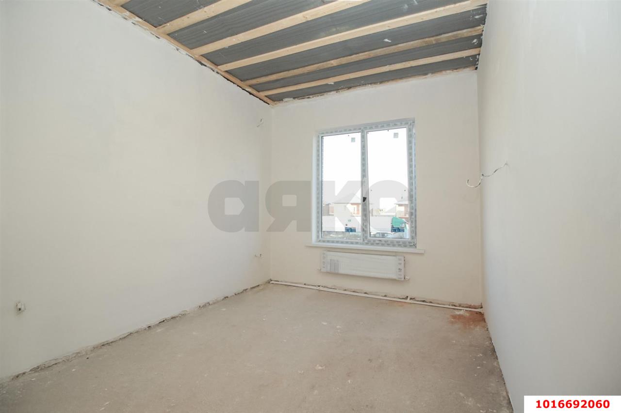 Фото №10: Дом 140 м² + 4 сот. - Краснодар, Прикубанский внутригородской округ, мкр. Тихая Поляна, ул. Писателя В.П. Неподобы, 34