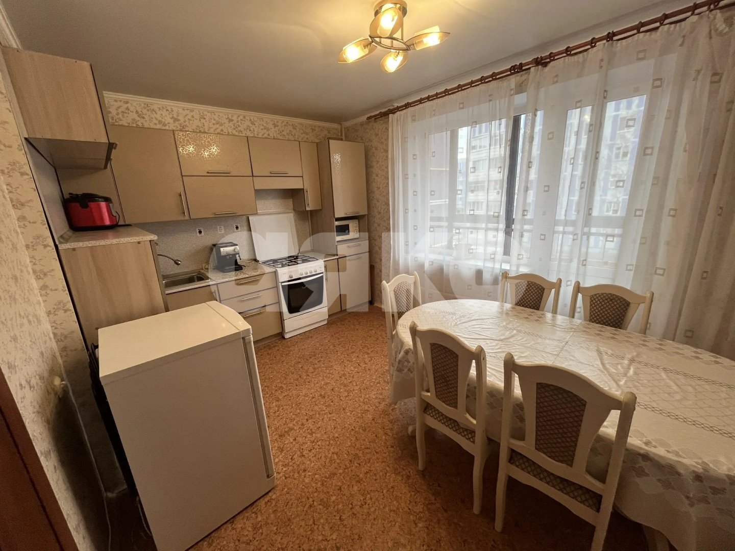 Фото №4: 4-комнатная квартира 119 м² - Нижнекамск, мкр. 27-й, пр-кт Мира, 38А