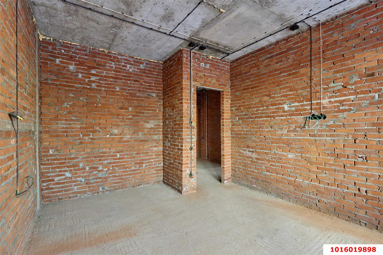 Фото №16: Дом 263 м² + 6.16 сот. - Краснодар, Центральный внутригородской округ, Покровка, мкр. Центральный, ул. Будённого, 363