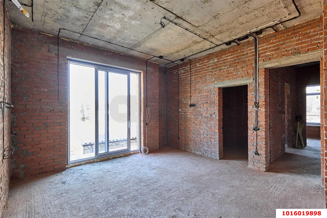 Фото №11: Дом 263 м² + 6.16 сот. - Краснодар, Центральный внутригородской округ, Покровка, мкр. Центральный, ул. Будённого, 363