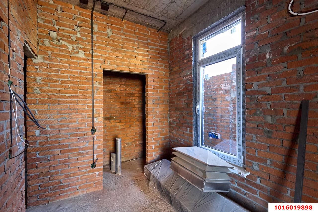 Фото №17: Дом 263 м² + 6.16 сот. - Краснодар, Центральный внутригородской округ, Покровка, мкр. Центральный, ул. Будённого, 363