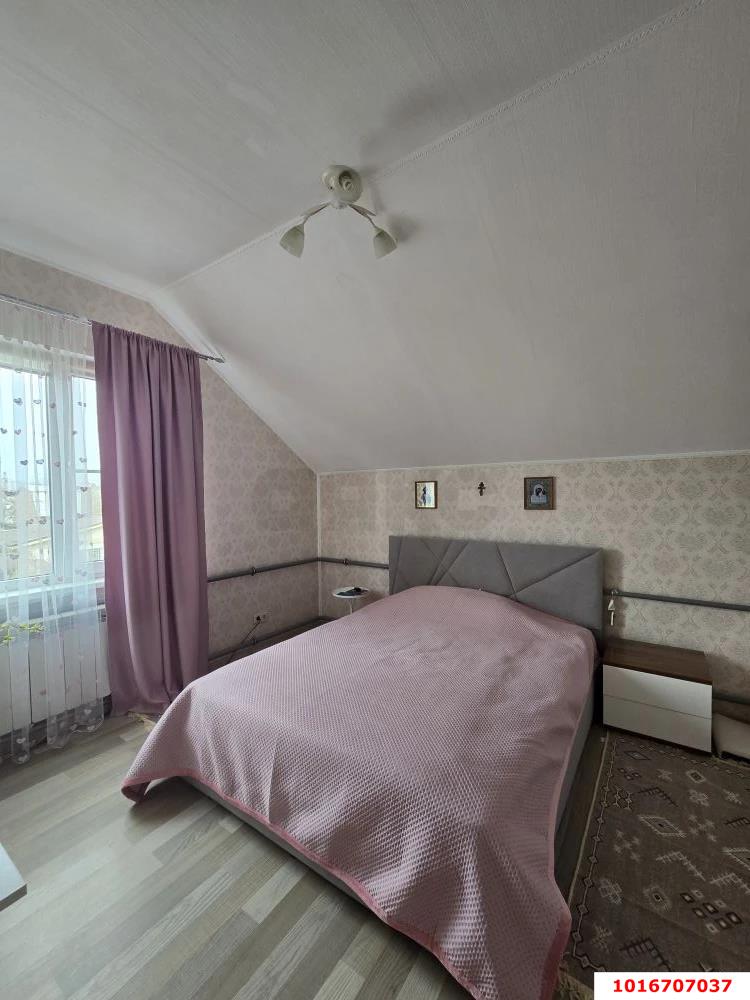 Фото №3: Дом 142 м² + 4 сот. - Пламя, мкр. Карасунский внутригородской округ, ул. Грушевая, 377