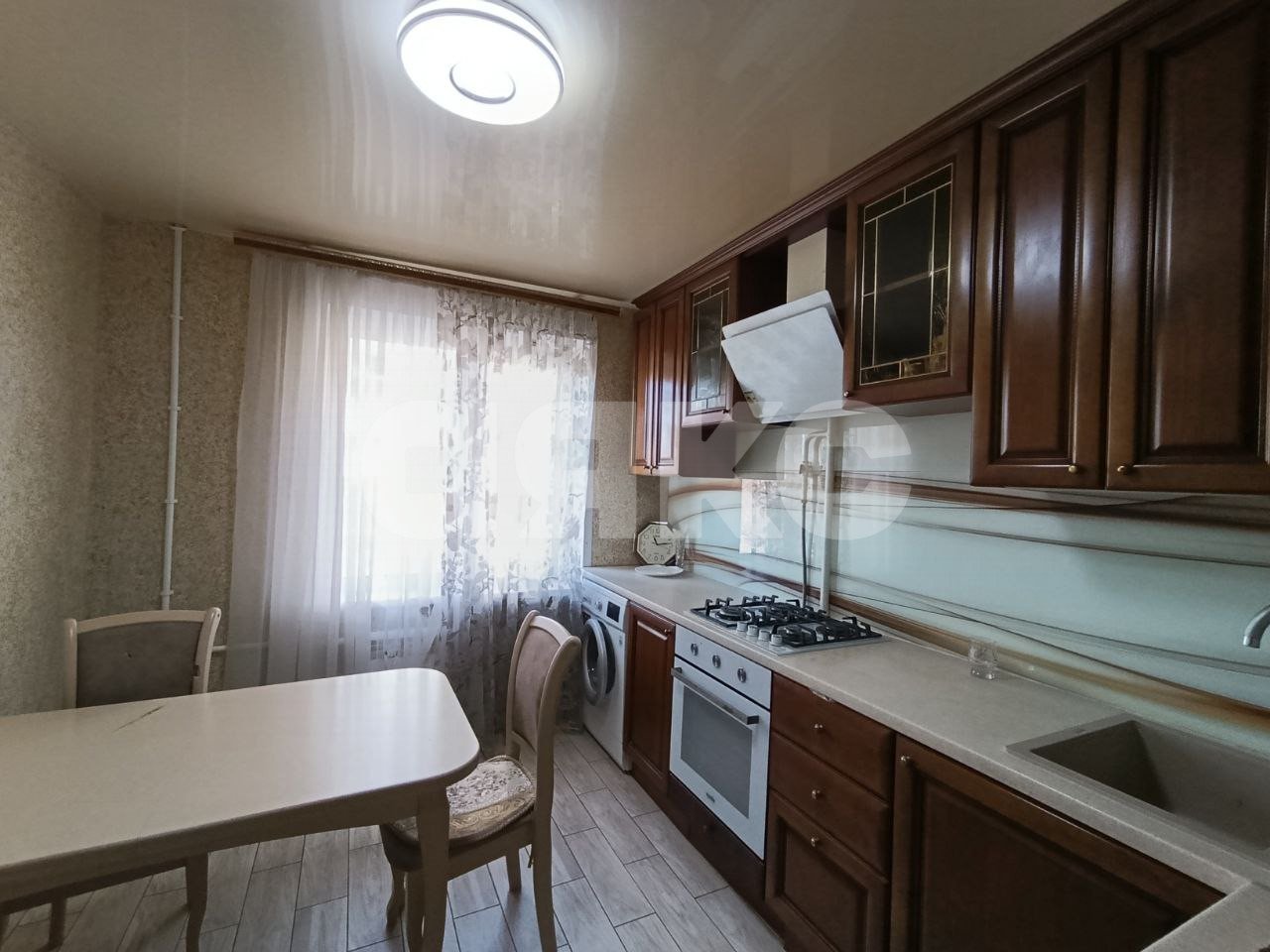 Фото №1: 3-комнатная квартира 57 м² - Мариуполь, р. Ильичёвский, ул. Курчатова, 61