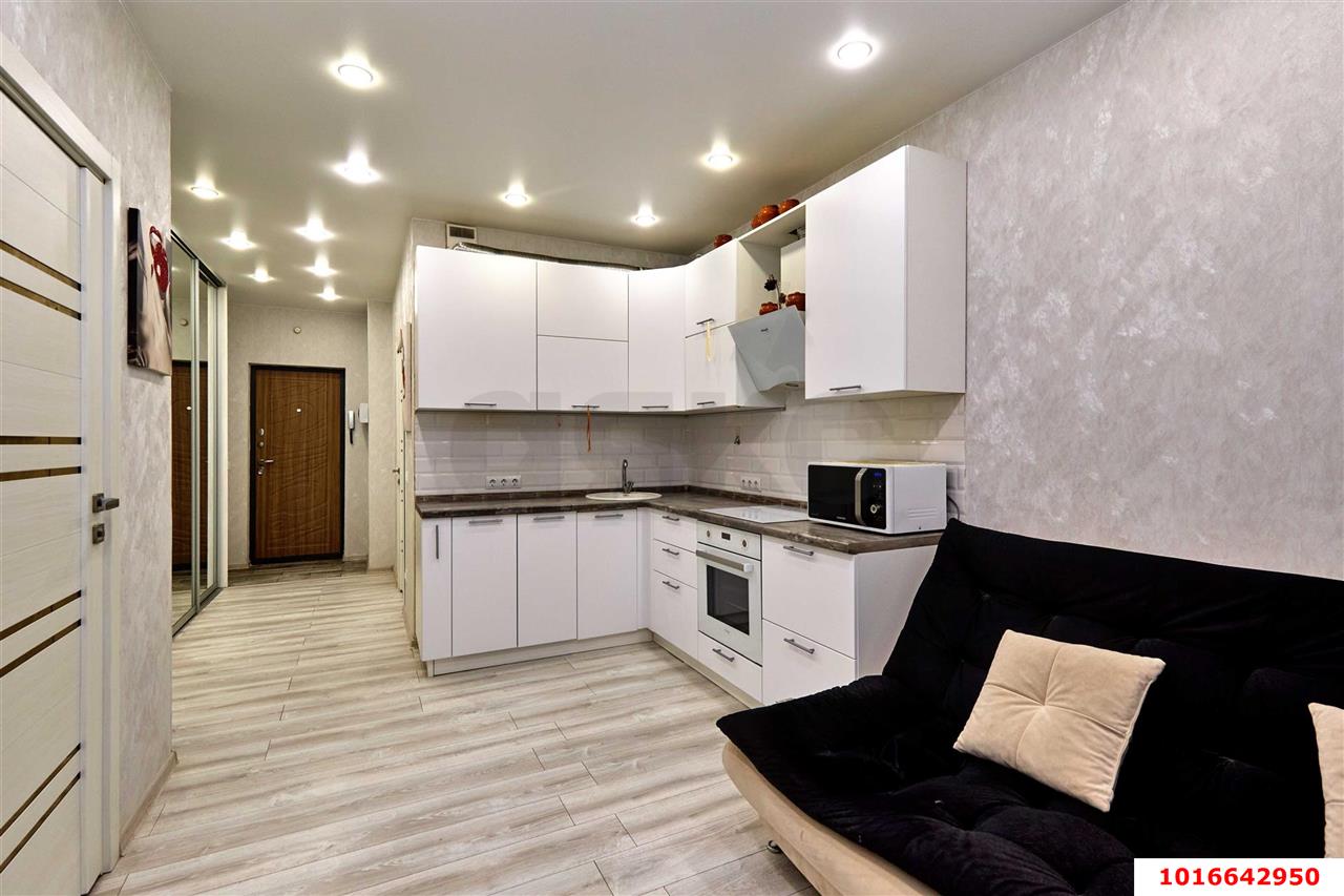 Фото №2: 1-комнатная квартира 35 м² - Краснодар, Прикубанский внутригородской округ, Славянский, мкр. Светлоград, ул. Красных Партизан, 1/4к5