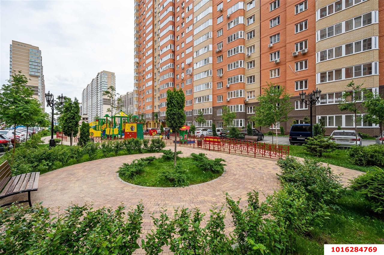 Фото №7: 2-комнатная квартира 63 м² - Краснодар, Прикубанский внутригородской округ, мкр. Губернский, ул. им. Героя Яцкова И.В., 13