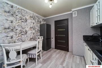 Фото №1: 4-комнатная квартира 86 м² - Краснодар, мкр. Завод Радиоизмерительных Приборов, ул. Тепличная, 62